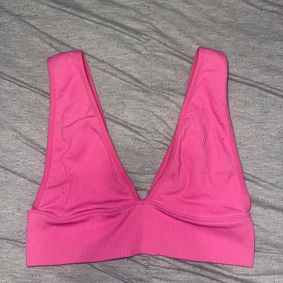 Pink cropped tank - Picture 1 of 2